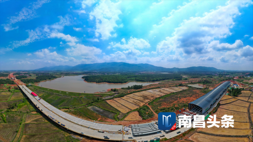 搶抓進(jìn)度建設者們堅守一線(xiàn)為項目按下“加速鍵”