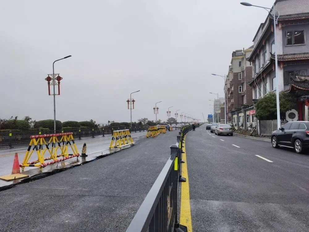 沿江中北大道快速路提升改造工程實(shí)施第5次交通導改